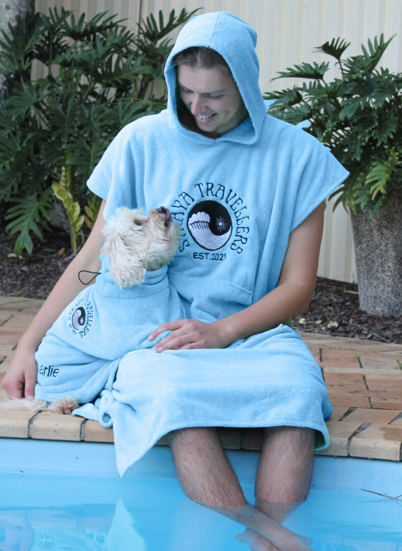 Unisex Hooded Drying Towel - Image 5