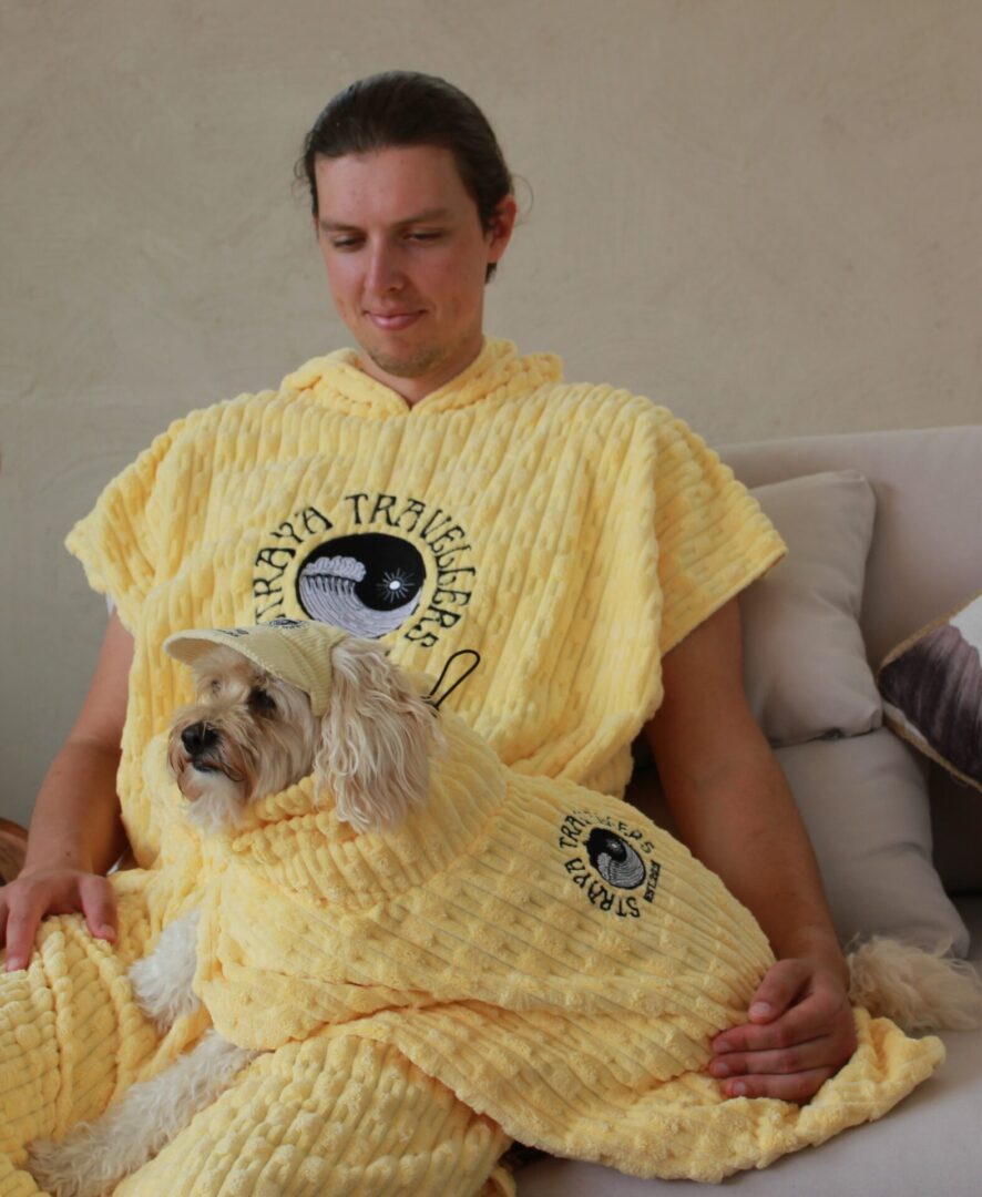 Unisex Hooded Drying Towel - Image 4